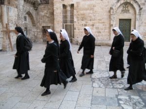 נזירות קתוליות (2)